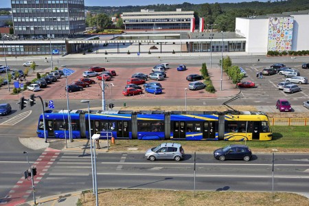 na zdjęciu kampus uniwersytecki widziany z lotu ptaka. Kliknij, aby powiększyć zdjęcie.